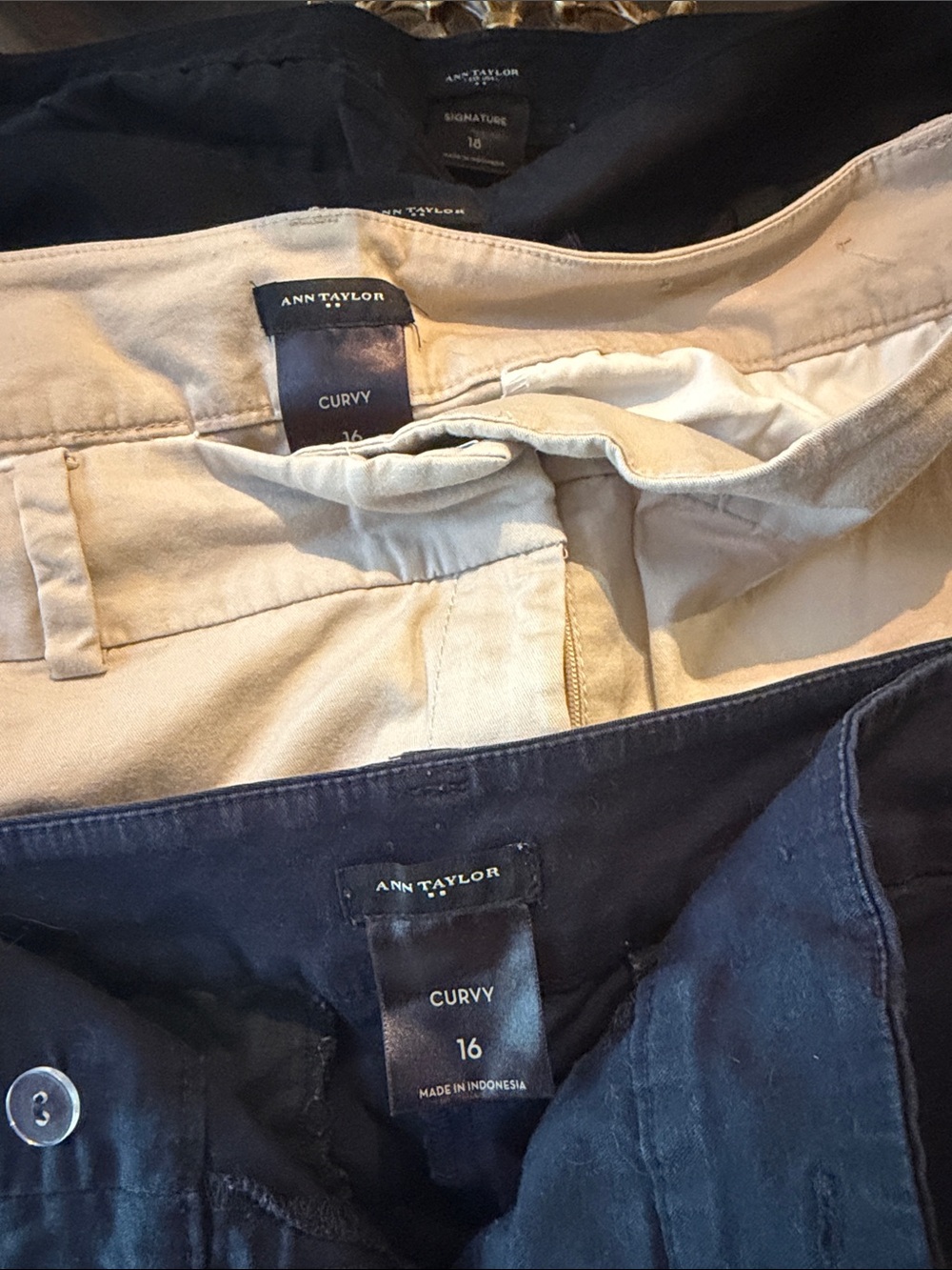 Ann Taylor Curvy WOMENS Chinos in Navy and Khaki….selling as a bundle